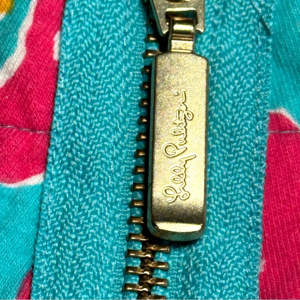 Lilly Pulitzer Women’s 1/2 Zip Sea Coral Pullover Size Small - Picture 4 of 10